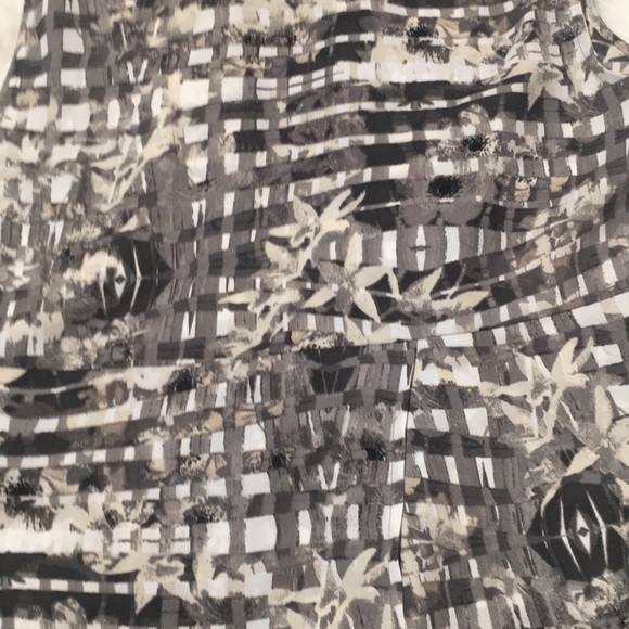 Apt 9 sleeveless blouse - Picture 4 of 6